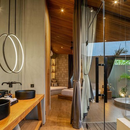 Villa Levante Bali By House Of Winds - Tropical Oasis Near Canggu Kerobokan Eksteriør bilde