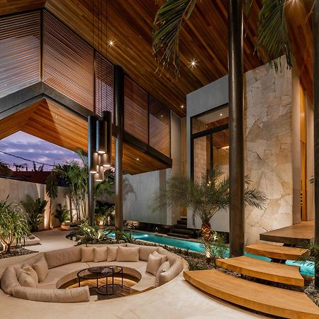Villa Levante Bali By House Of Winds - Tropical Oasis Near Canggu Kerobokan Eksteriør bilde