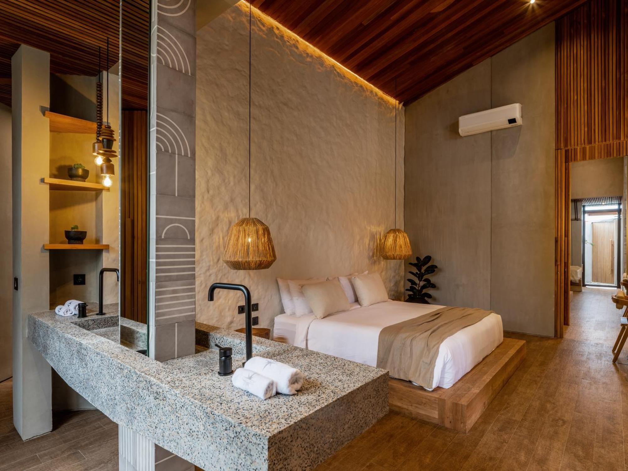 Villa Levante Bali By House Of Winds - Tropical Oasis Near Canggu Kerobokan Eksteriør bilde